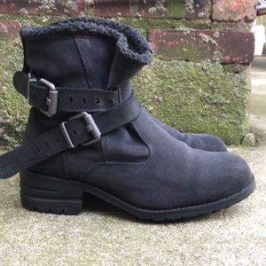 Caterpillar women's winter boots